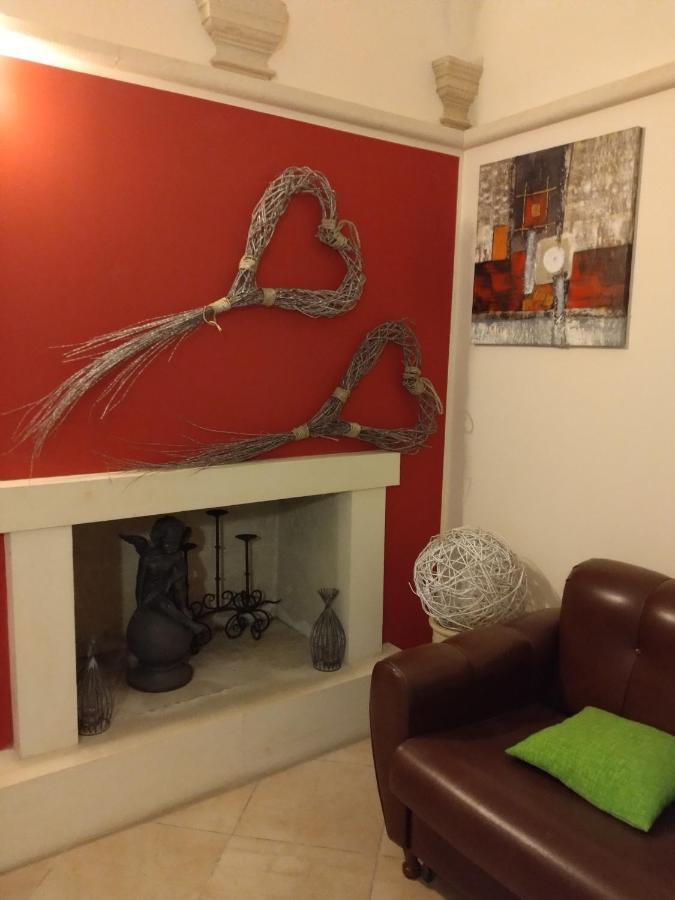 Palazzo Costantini Bed & Breakfast San Donato di Lecce Eksteriør bilde