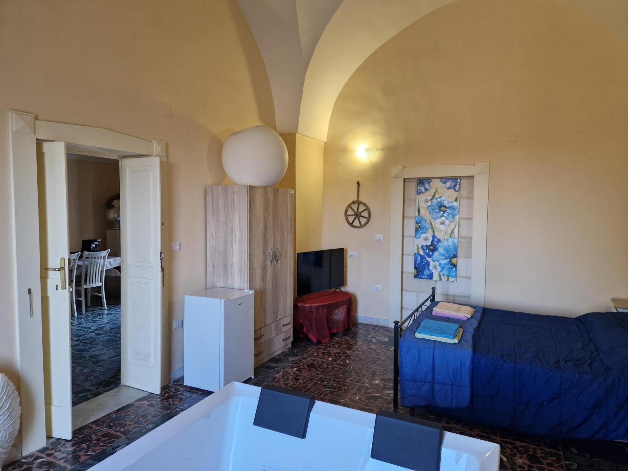 Palazzo Costantini Bed & Breakfast San Donato di Lecce Eksteriør bilde